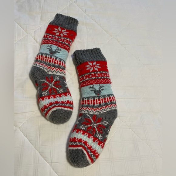 NWOT festive reading socks - Picture 1 of 3